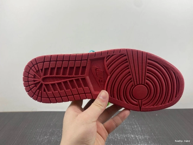 Cheap Husky Home OG Air FN0432-017 1 Trophy Low Room x Jordan 0720